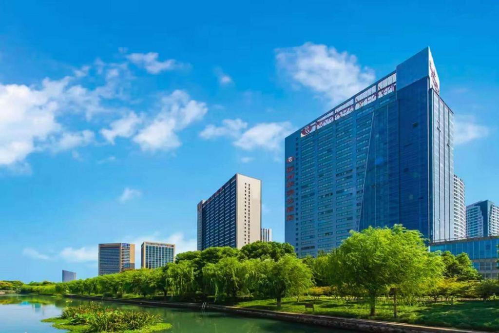 Ramada Plaza By Wyndham Hangzhou Riverside Екстериор снимка