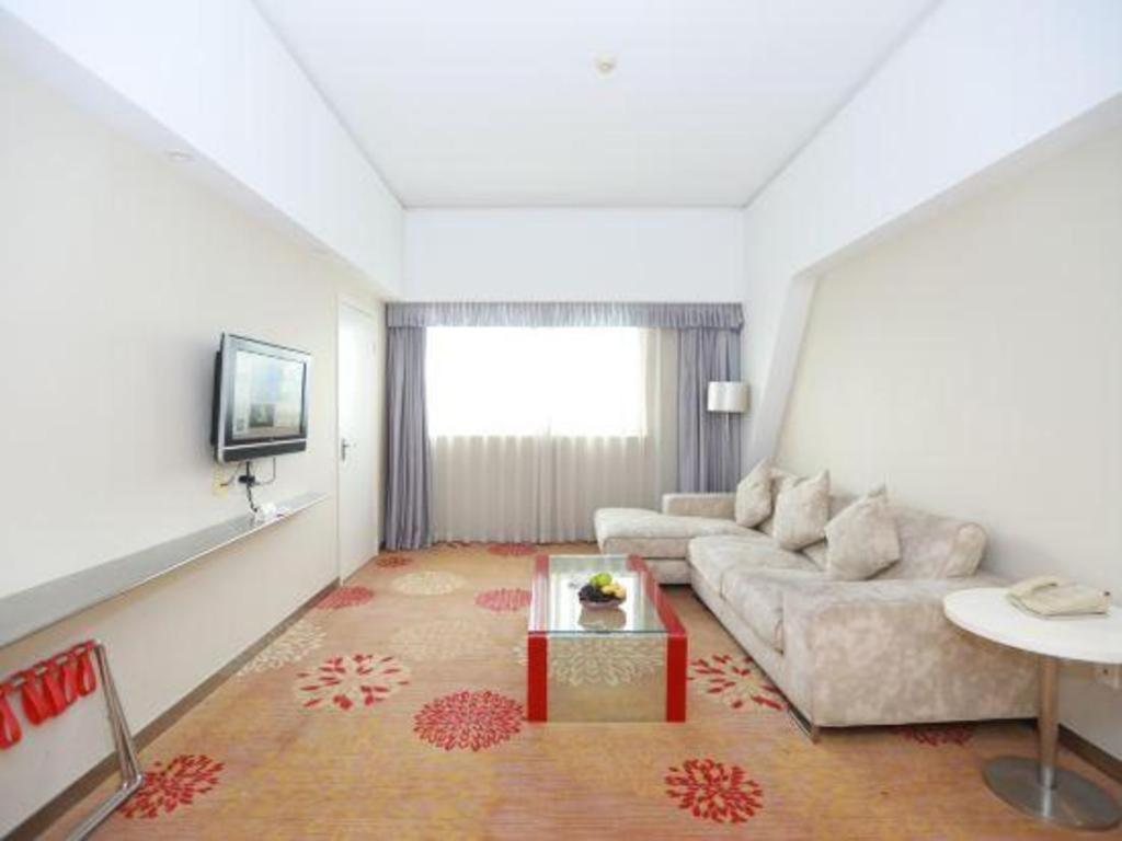 Ramada Plaza By Wyndham Hangzhou Riverside Екстериор снимка