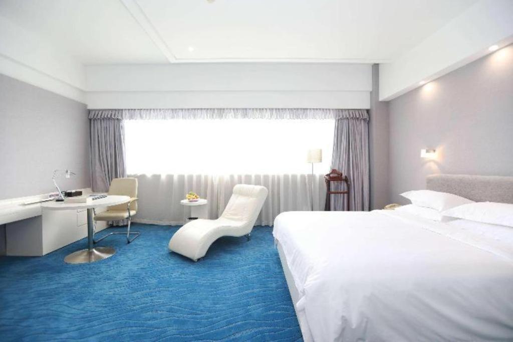 Ramada Plaza By Wyndham Hangzhou Riverside Екстериор снимка