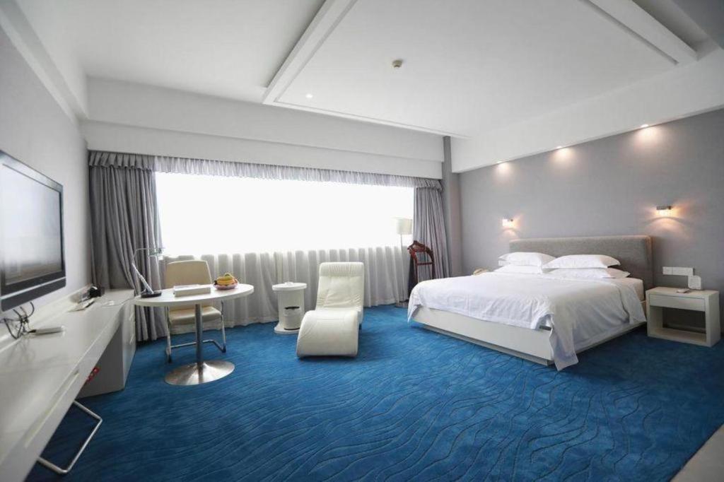 Ramada Plaza By Wyndham Hangzhou Riverside Екстериор снимка